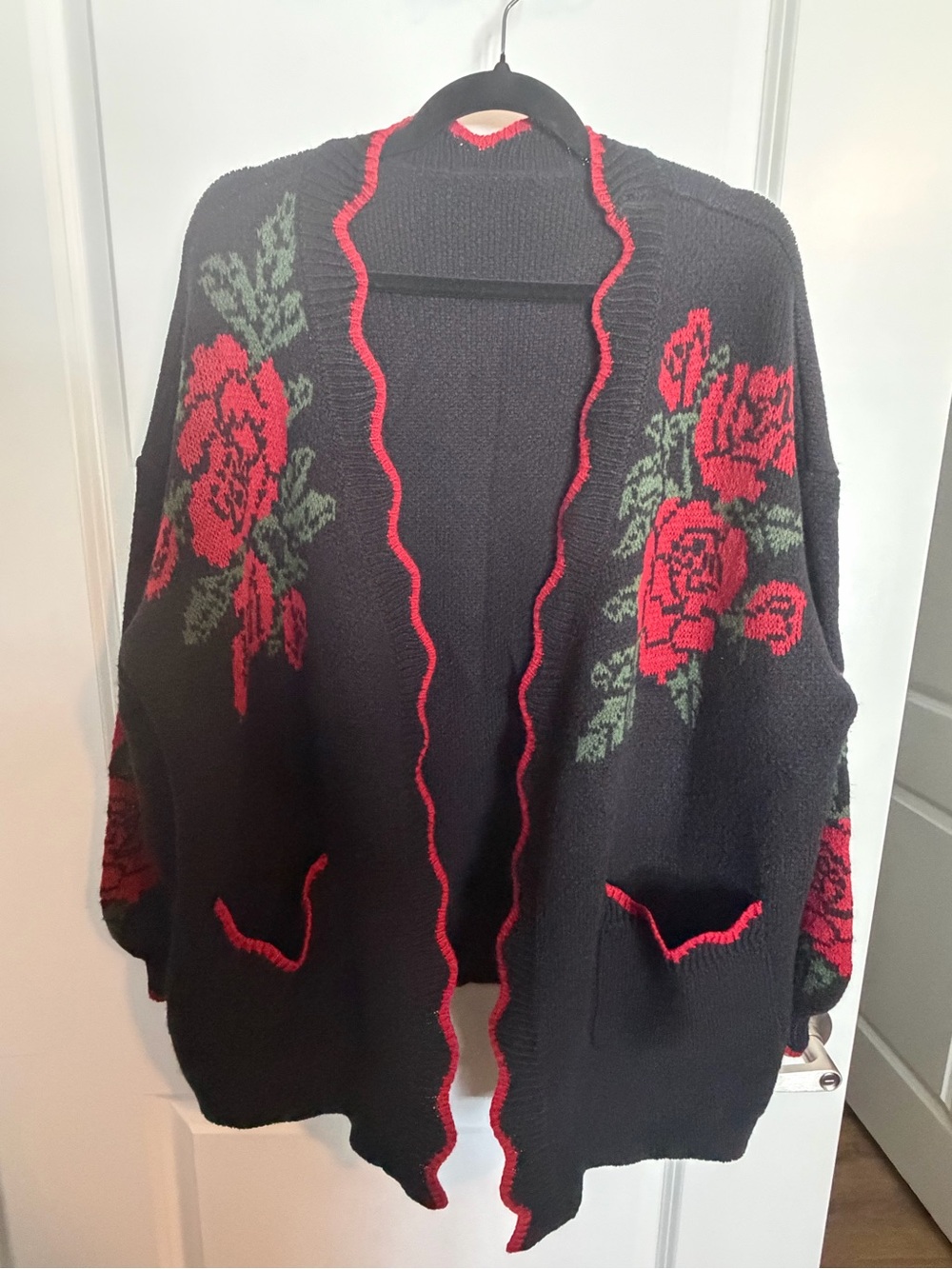 BloomChic Women’s Black Open-Front Cardigan with Red Rose Motif - EUC - 18-20